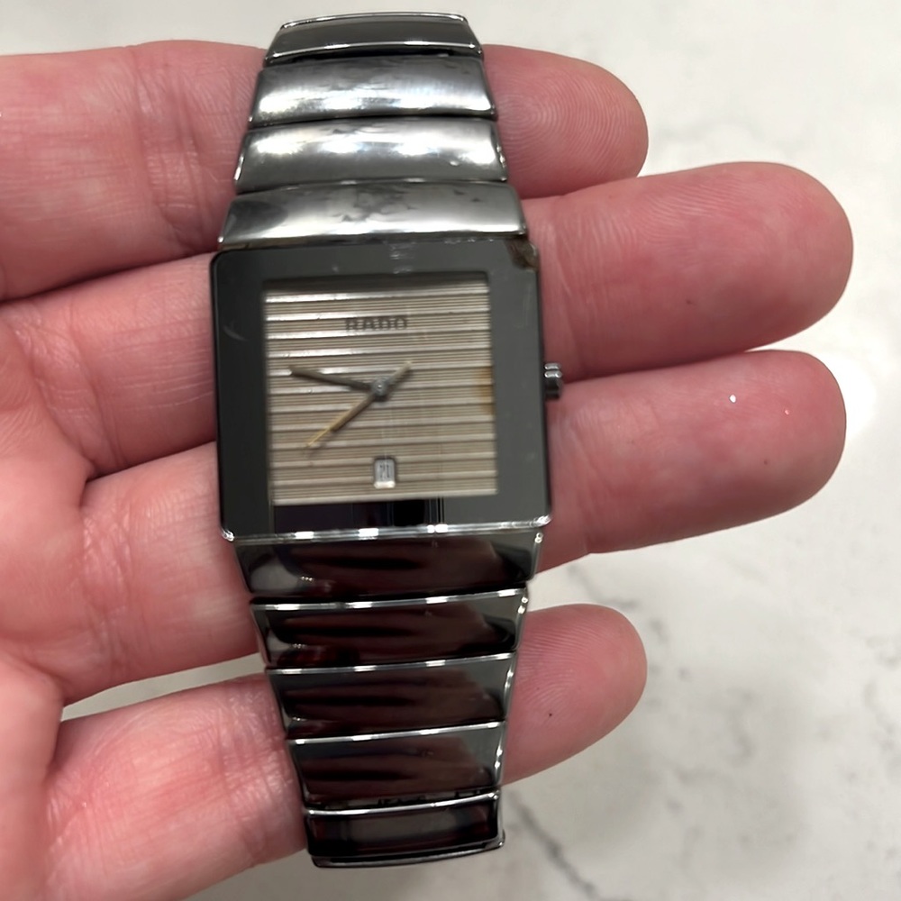 RADO Distar ceramica